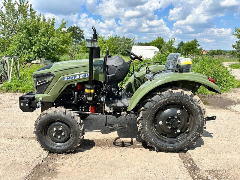 Мінітрактор Файтер T 254 M 15110 фото